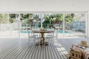 The Beach House, 25 Tomaree Road - fantastic house with pool, linen
